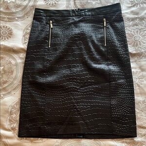 Vince Camuto Black Croc-Embossed Pencil Skirt